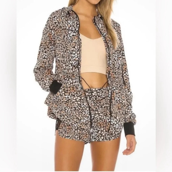 Free People Movement Printed Run Wild
Windbreaker - Picture 1 of 12